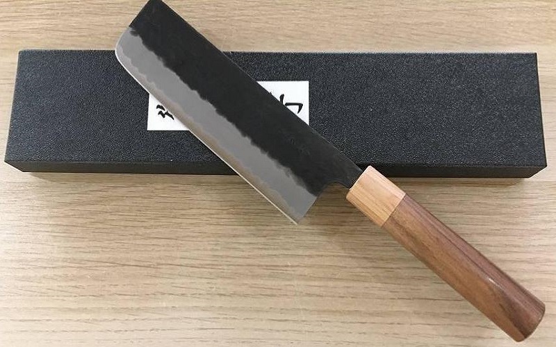 Notre avis sur le couteau japonais Tsunehisa